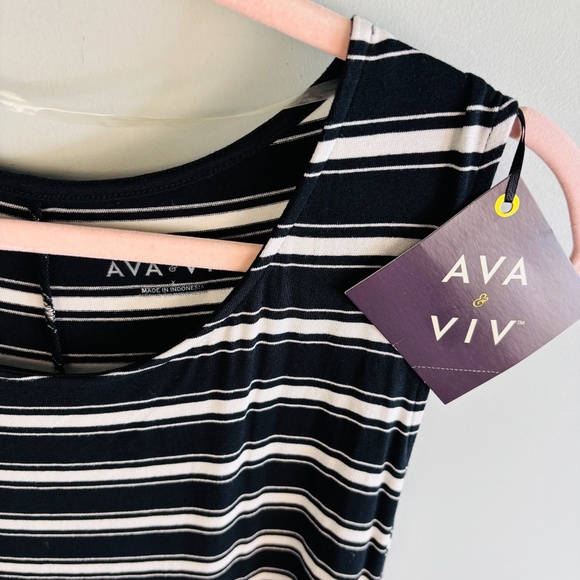 Ava & Viv Striped Sleeveless Dress NWT Size X(14W) - Picture 3 of 4
